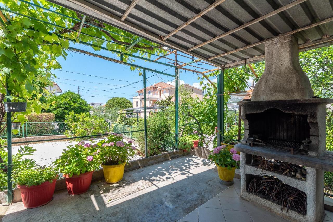 Apartment Hrabar Longo تروغير المظهر الخارجي الصورة