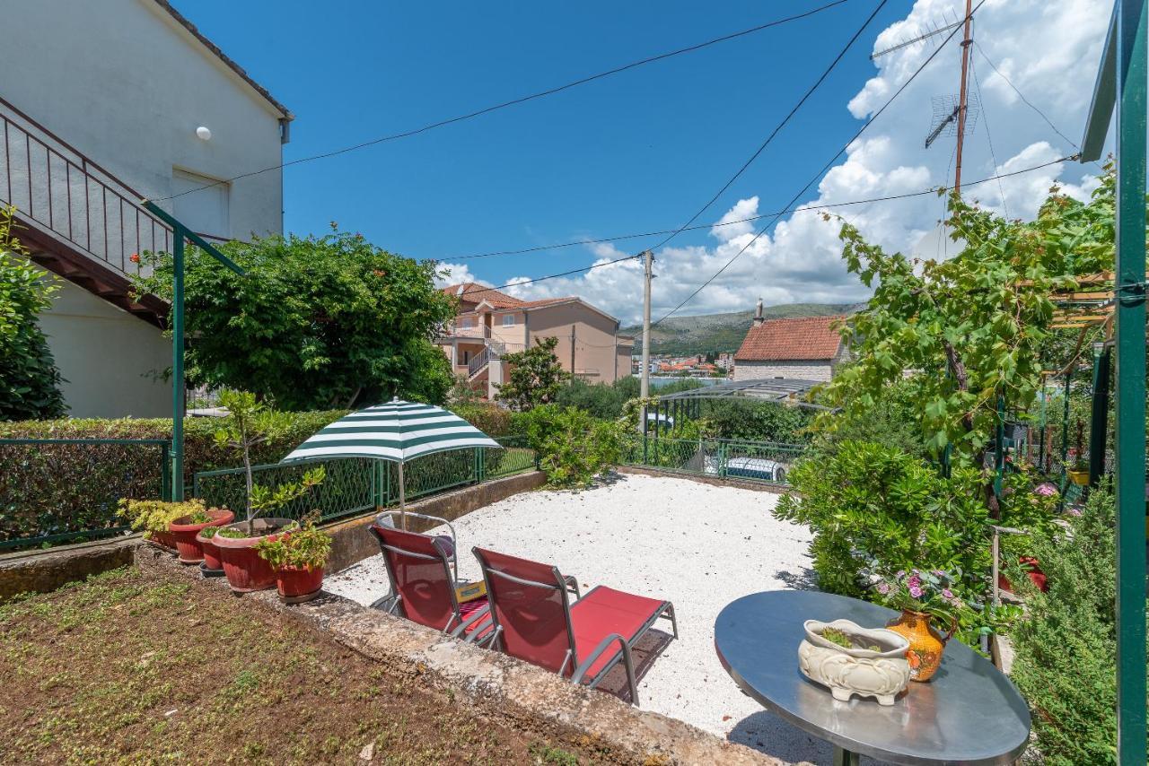 Apartment Hrabar Longo تروغير المظهر الخارجي الصورة