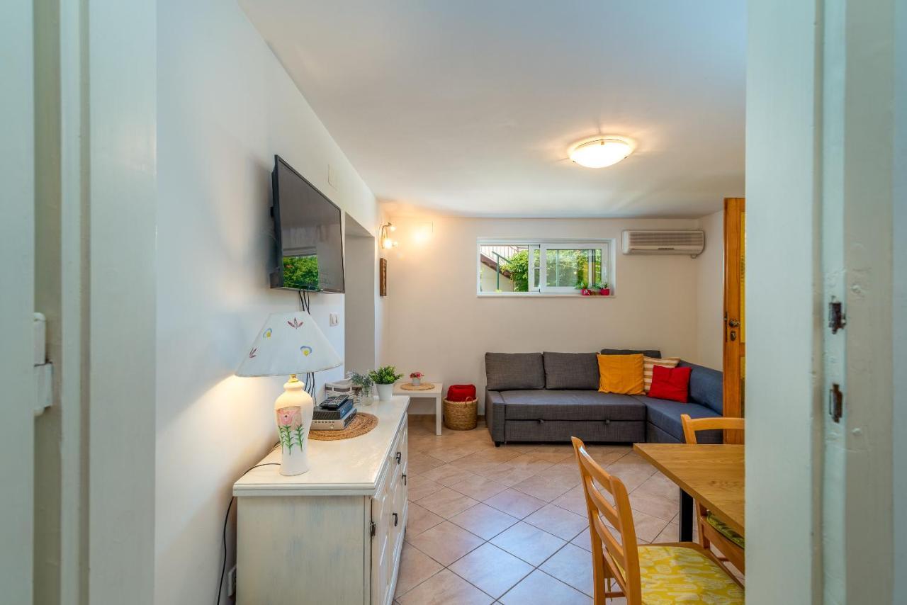 Apartment Hrabar Longo تروغير المظهر الخارجي الصورة