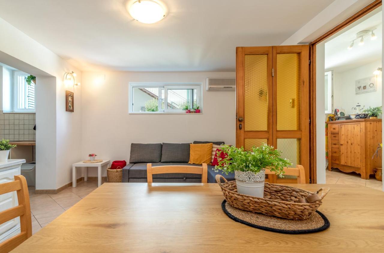 Apartment Hrabar Longo تروغير المظهر الخارجي الصورة